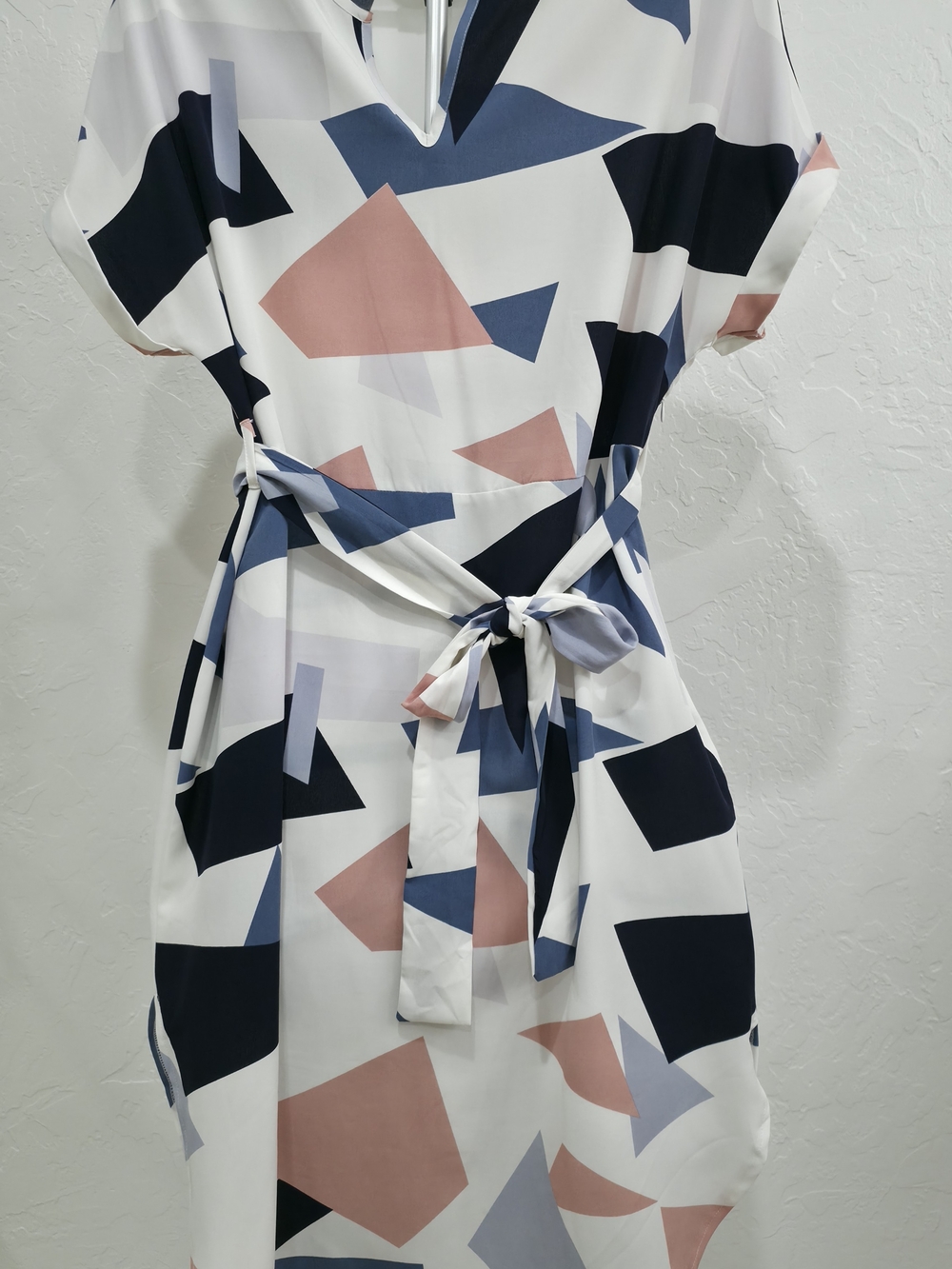 Abstract Geo-Print Tie-Waist Dress in White, Dusty Pink & Navy